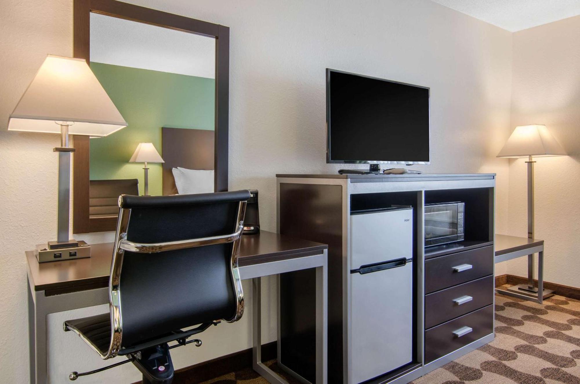 Quality Inn Russell Esterno foto