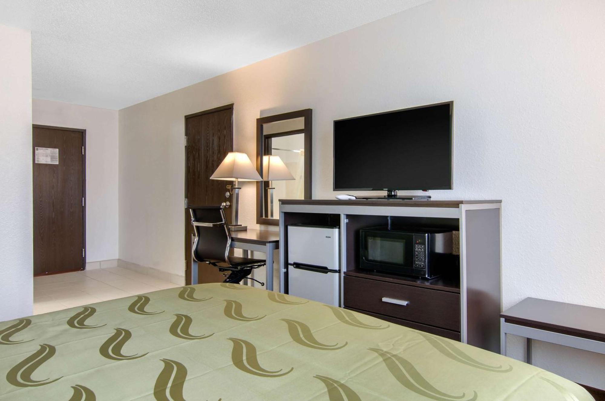 Quality Inn Russell Esterno foto
